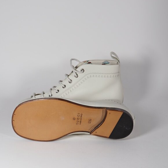 Special Edition White Gucci Brogue Jakarta Ankle Boot with Perforated Details - Picture 8 of 8